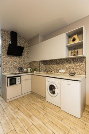 Aura Home